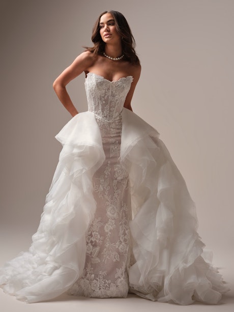 Maggie Sottero Meredith Train Alt200