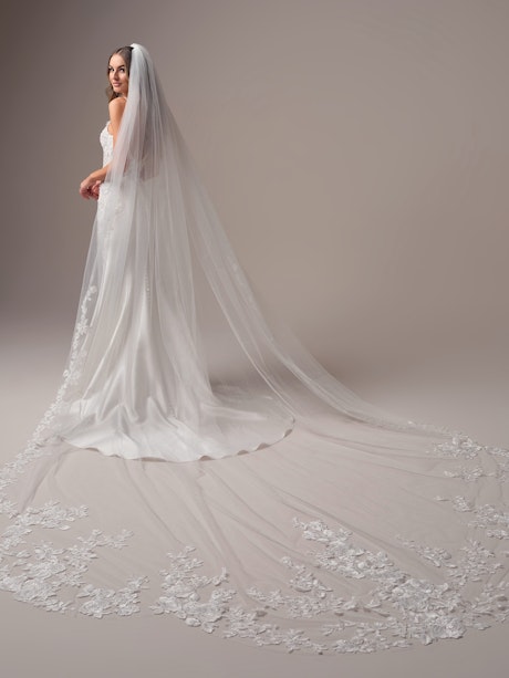 Rebecca Ingram Nova Veil Alt200