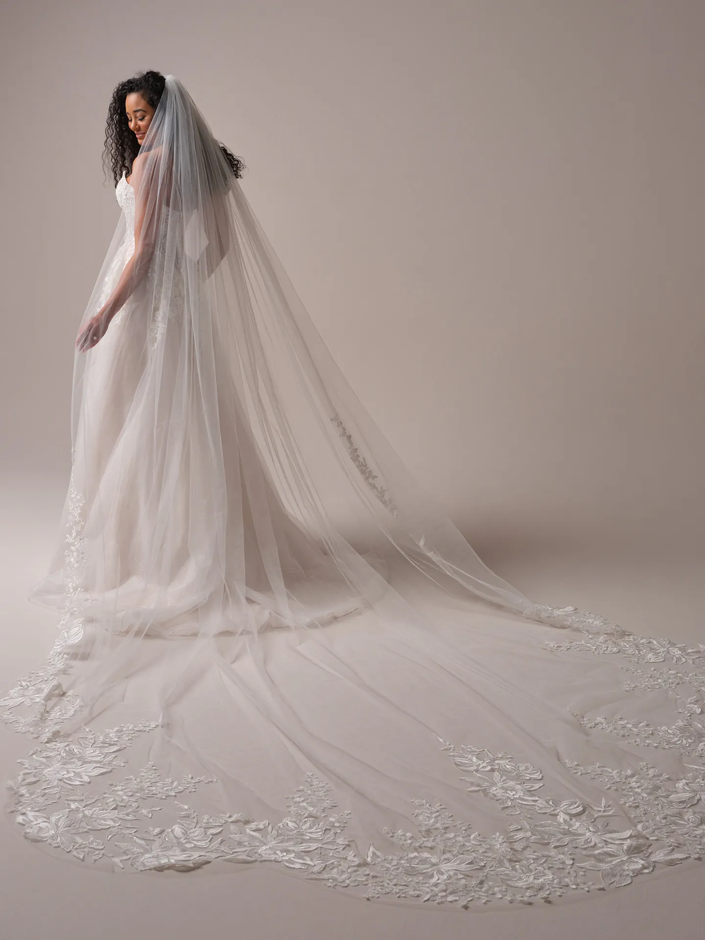 Rebecca Ingram Paige Veil side view with scalloped royal length lace