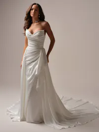 Graceful Satin train with covered buttons to the hem