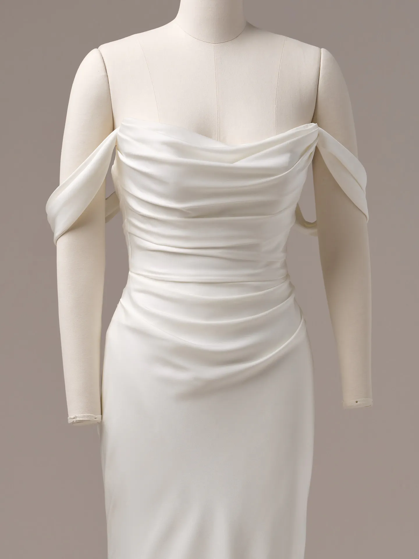 Maggie Sottero Rhoda sleeves lace detachable sleeve side view