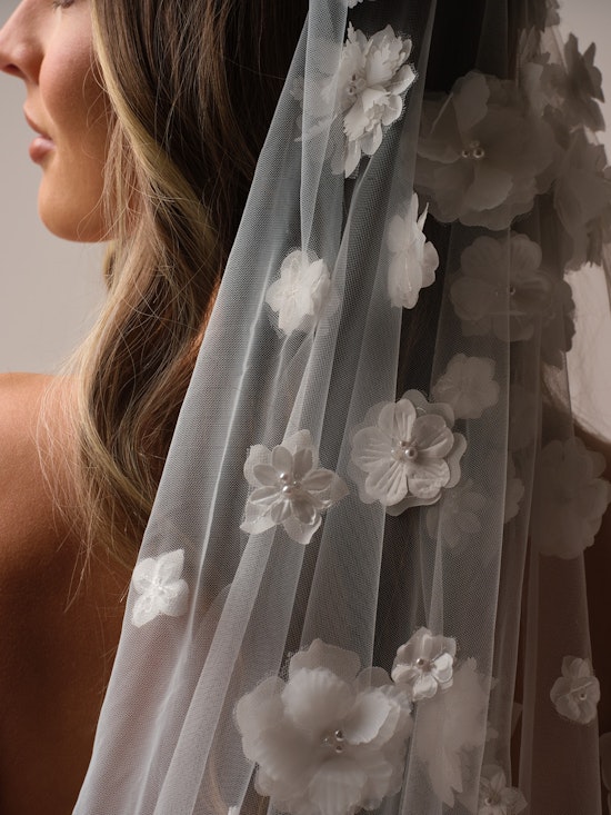 Sottero and Midgley Wesley Veil Alt202