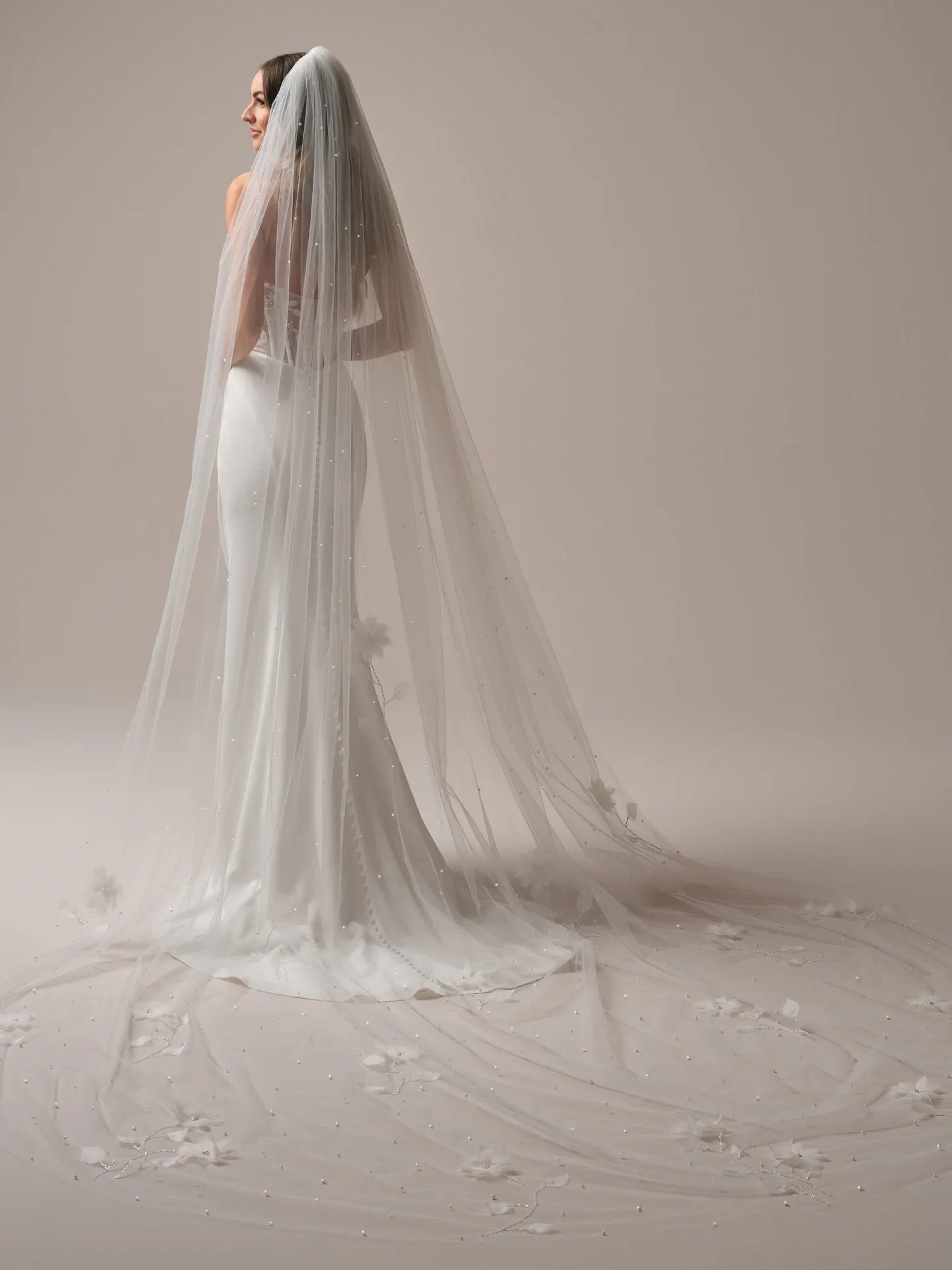 Rebecca Ingram Bree Veil YYVL0+25RA899000