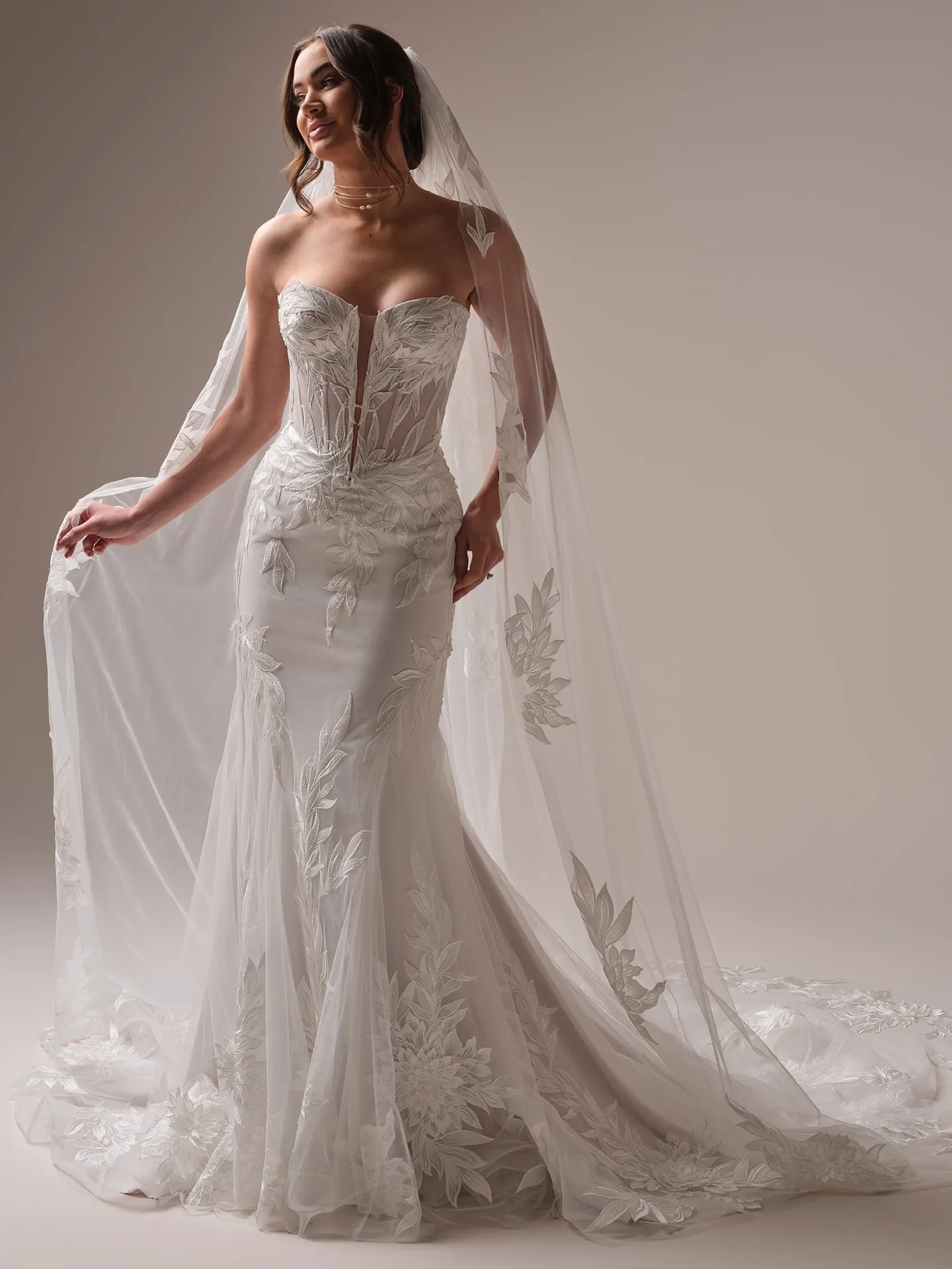Sottero and Midgley Belladonna veil long tulle veil back view