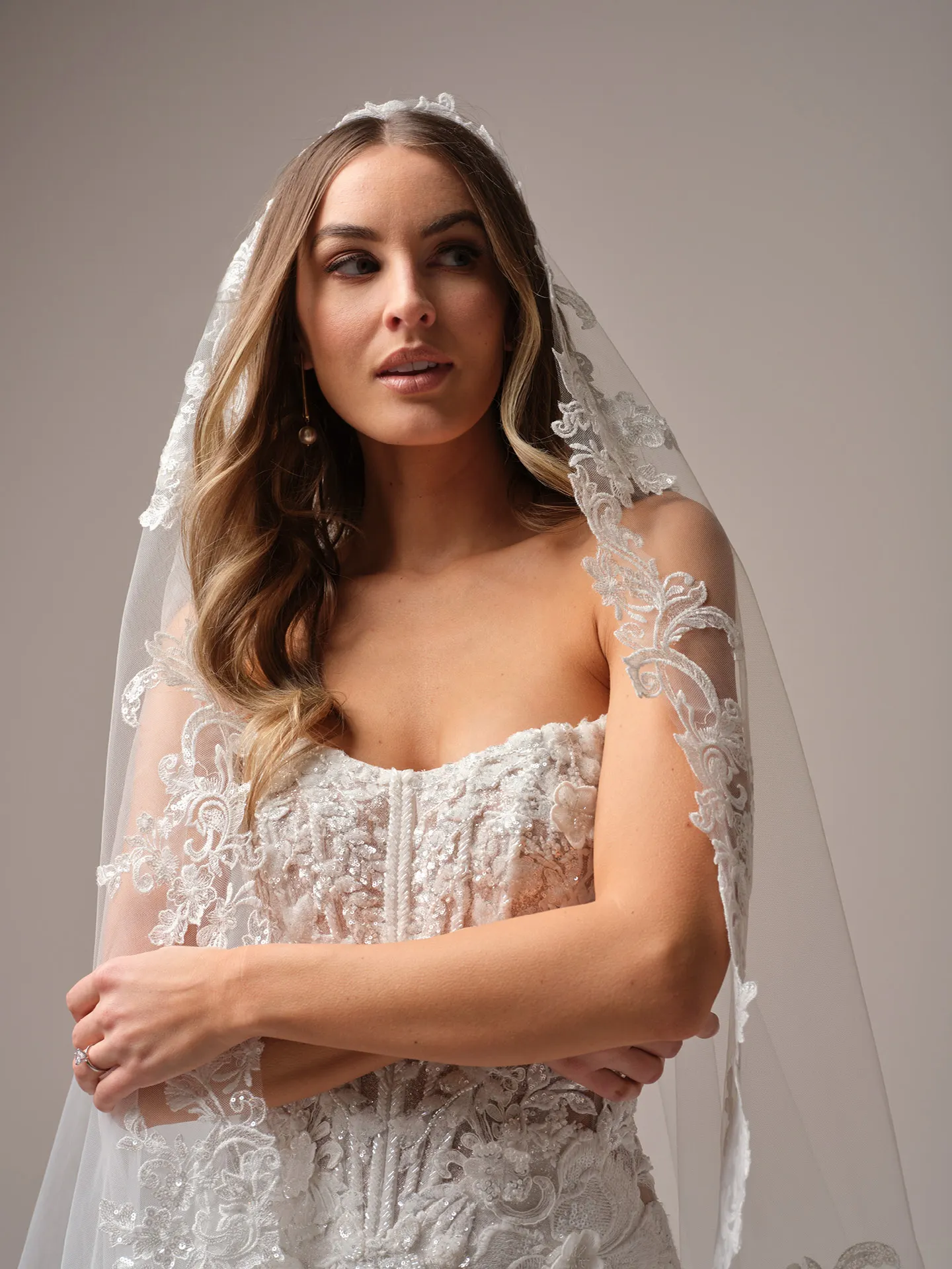 Sottero and Midgley Halle veil sheer tulle veil extending outward