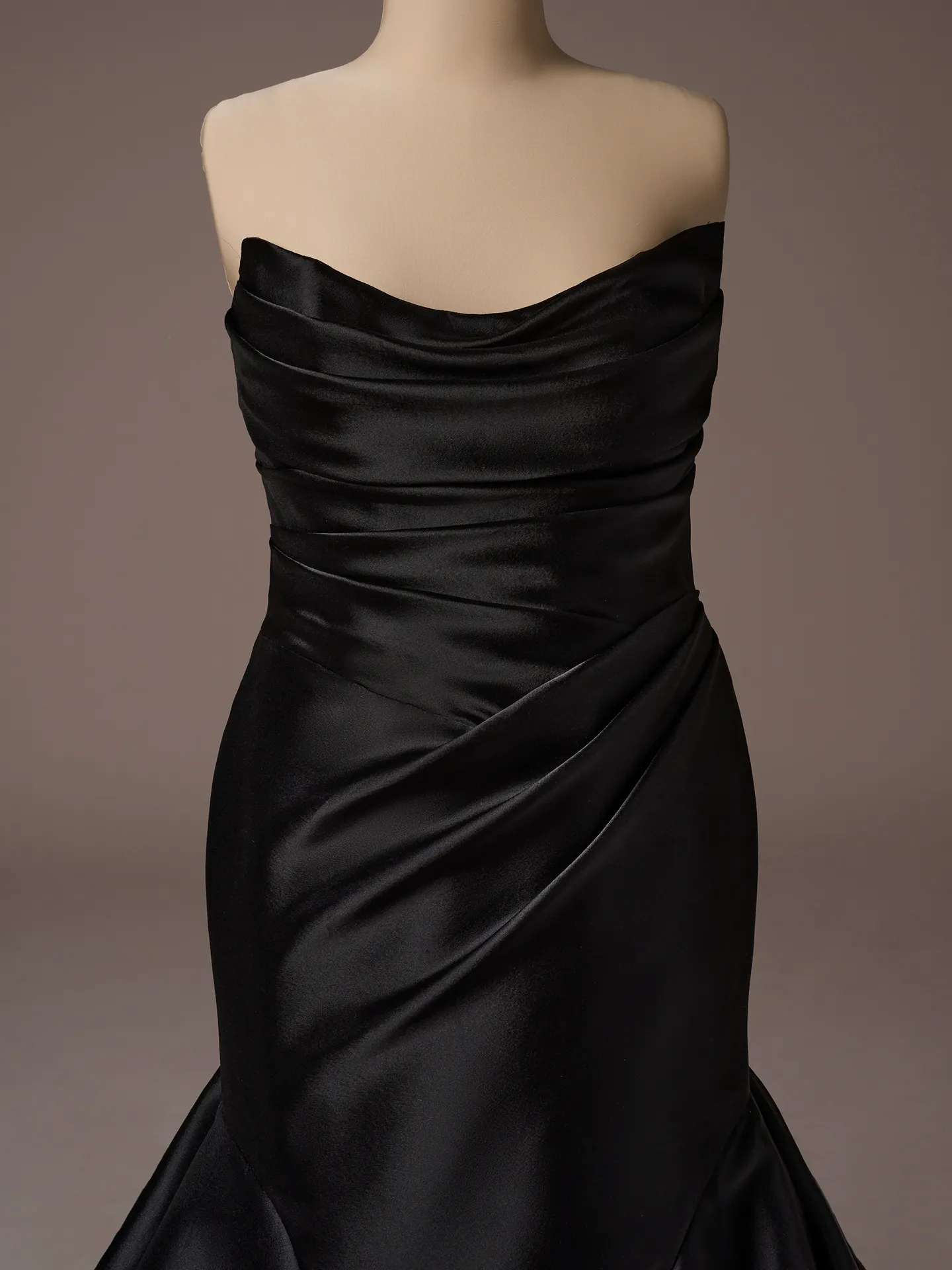 Sottero and Midgley Lagos black mermaid front view