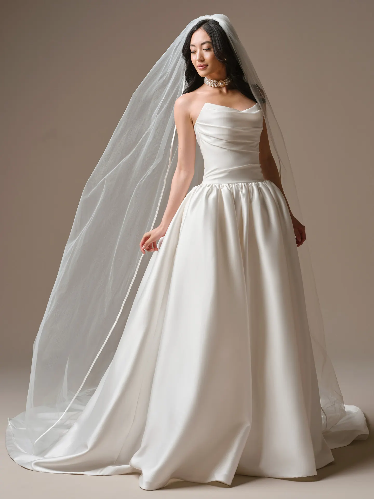 Maggie Sottero Veil Accessory - 1/4" Satin Ribbon Edge 006 accessory, front view.