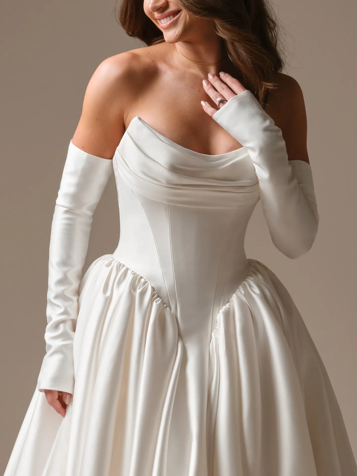 Maggie Sottero Hudson detachable sleeves, front view.