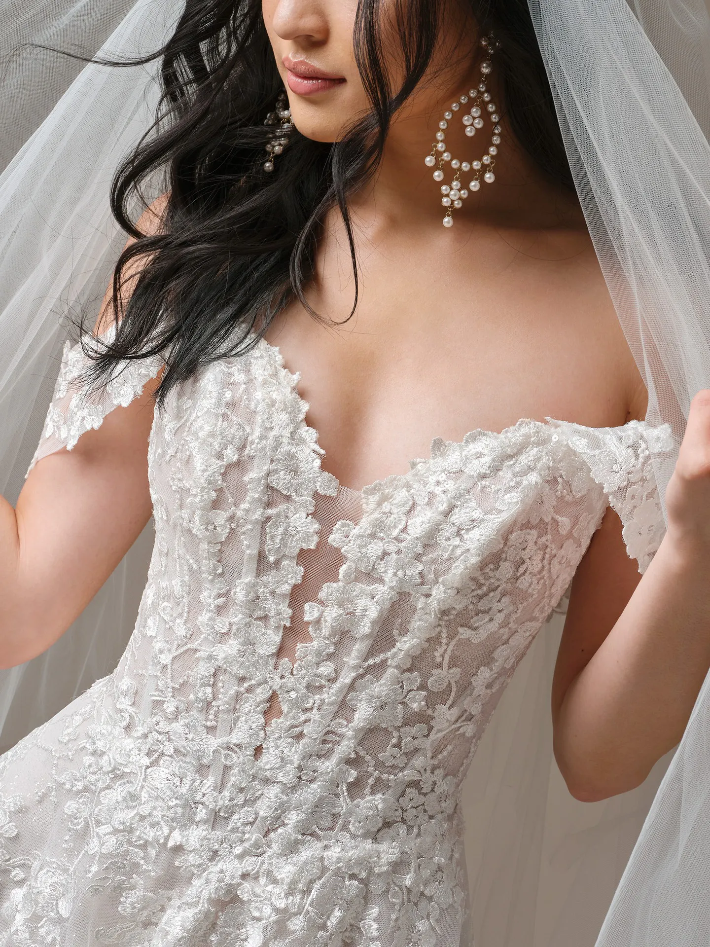 Maggie Sottero Memphis detachable cap-sleeves, front view.