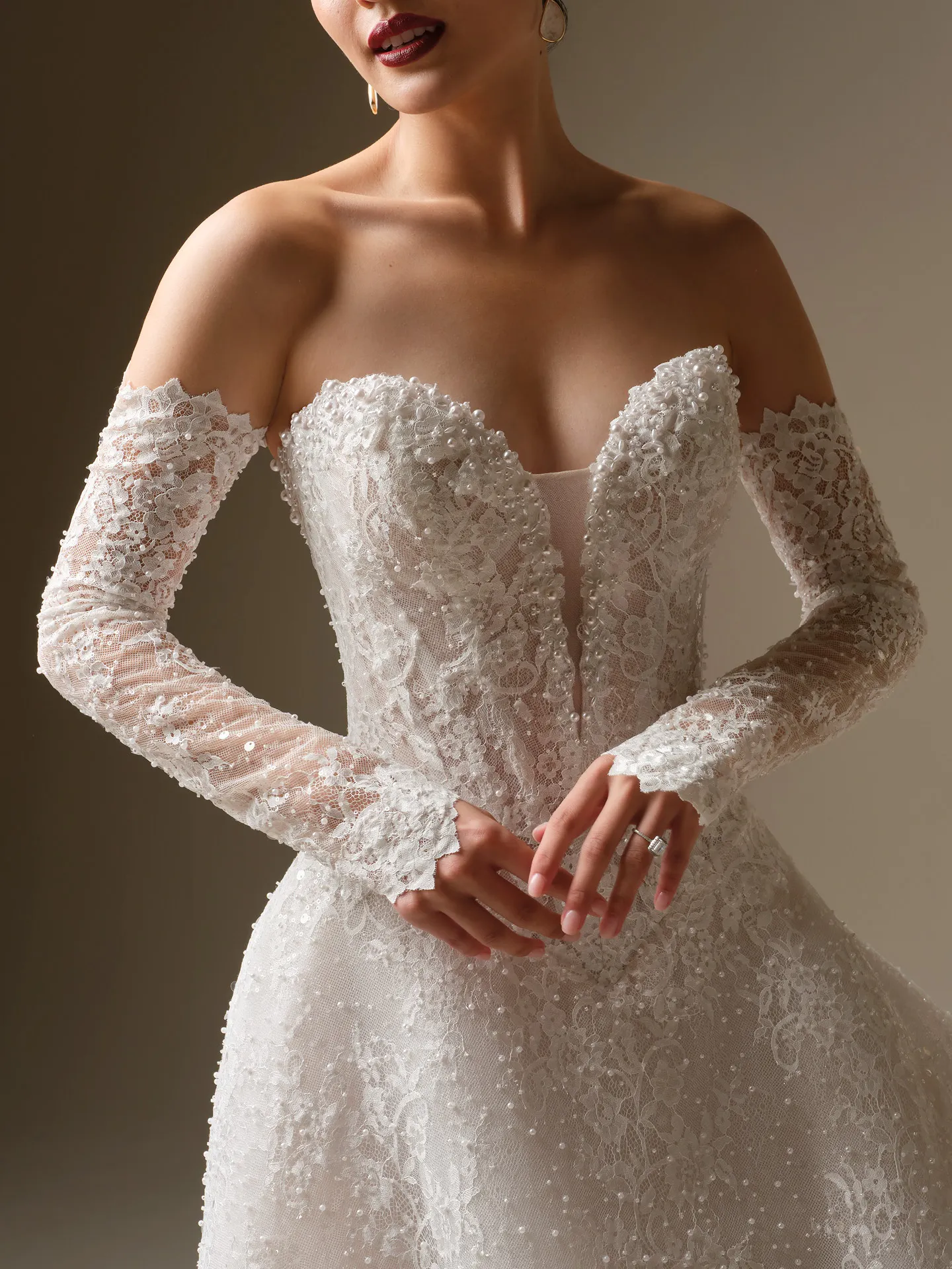 Sottero and Midgley Angelica detachable sleeves, front view.