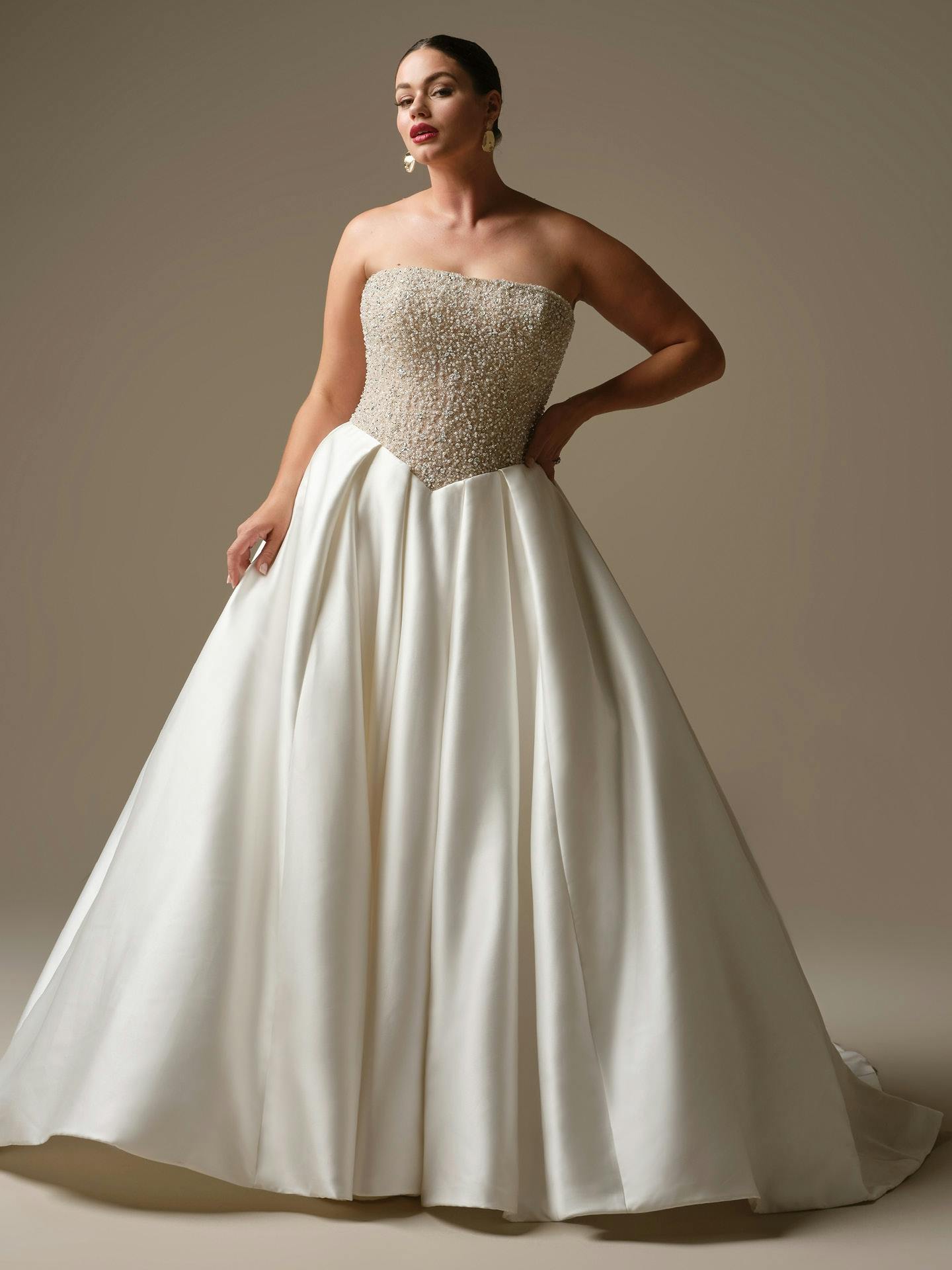Sottero and Midgley Dmara Ballgown Wedding Dress 26SS401A01 Alt70 IV005