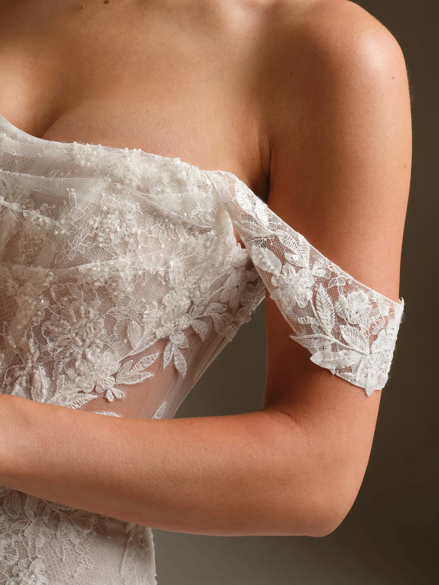 Sottero and Midgley Dublin lace cap-sleeves detail.