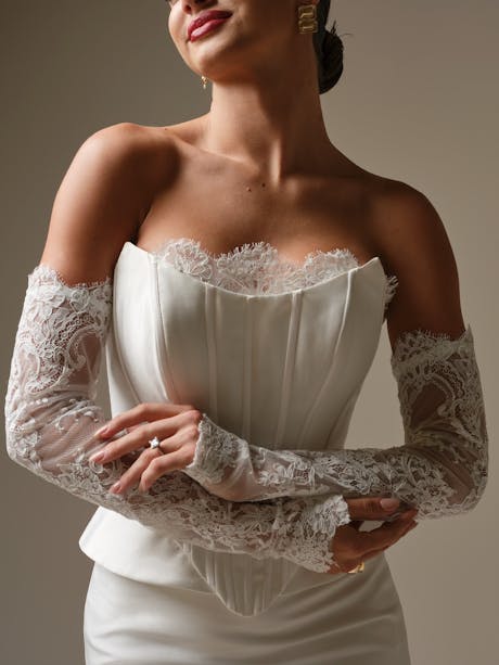 Sottero and Midgley Lassen Marie Sleeves Accessory DS026SS453000 Alt202 IV002