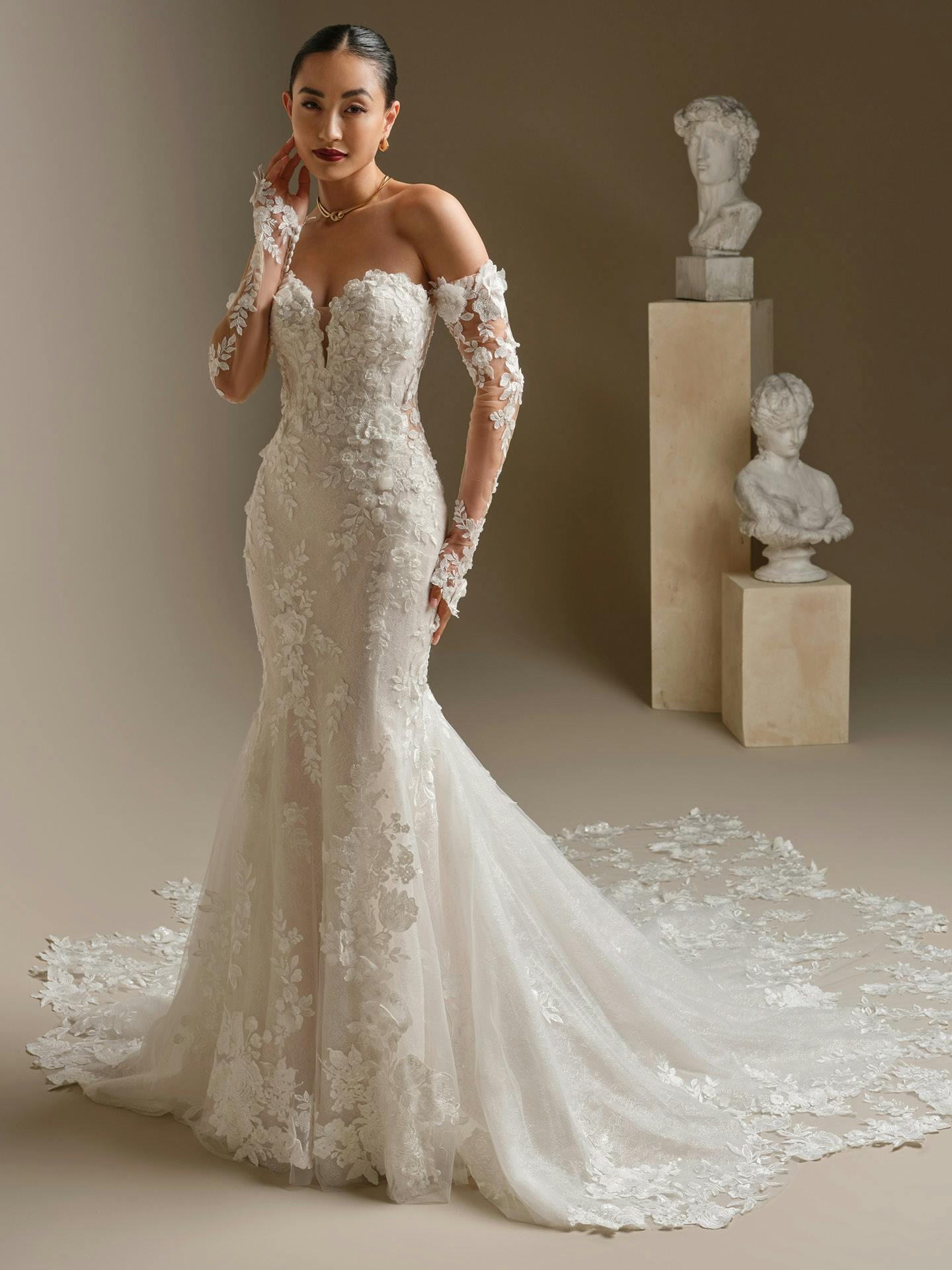 Sottero and Midgley Rashida Fit and Flare Wedding Dress 26SS395A01 Alt50 IV066
