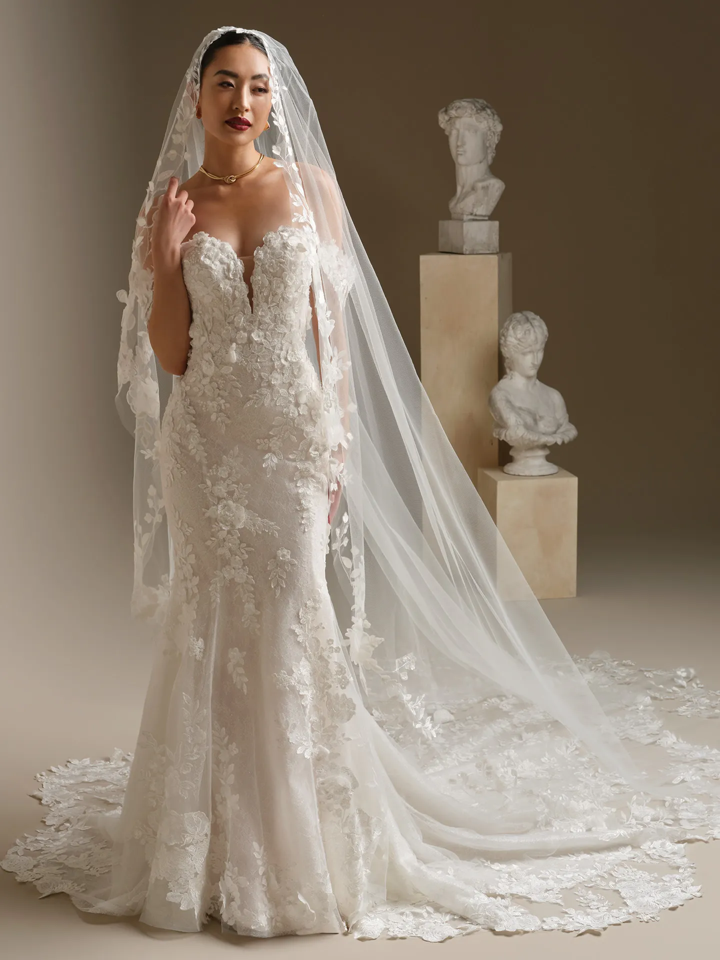 Sottero and Midgley Rashida, front view lace veil with 3-D floral motifs.