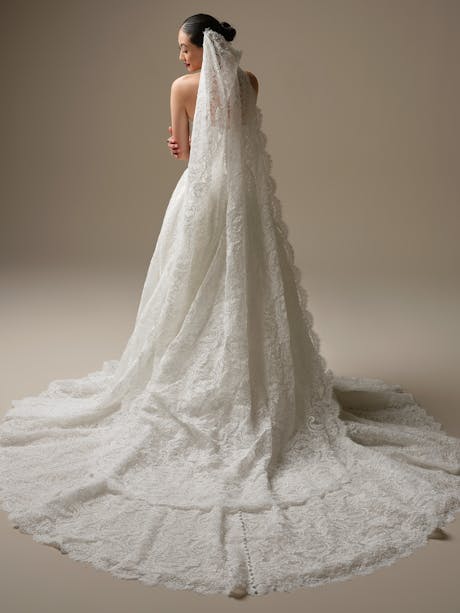 Sottero and Midgley Tamar Veil Accessory VL026SS376000 Alt202 IV002