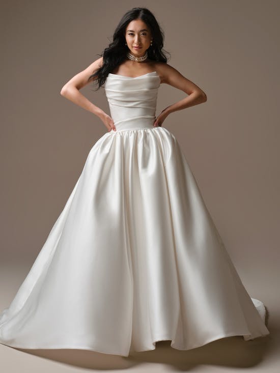 Maggie Sottero Sylvana Ballgown Wedding Dress Alt51 IV002