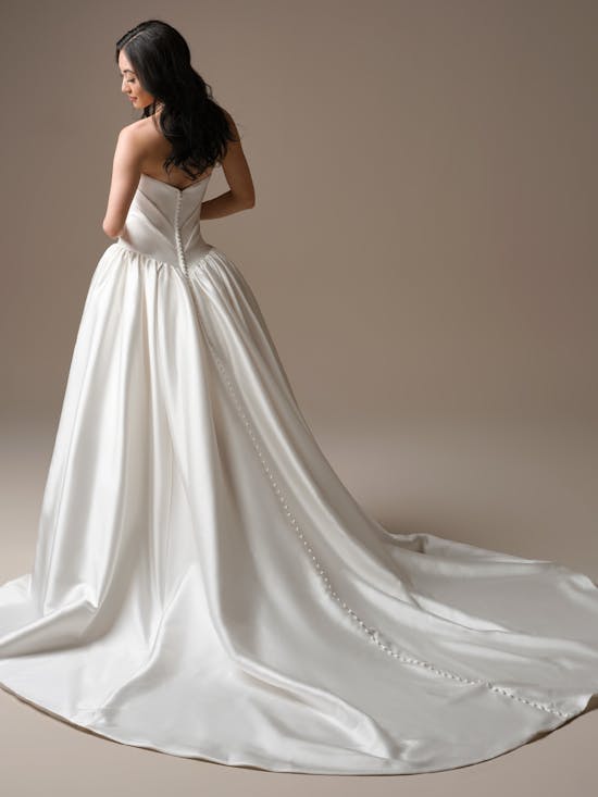 Maggie Sottero Sylvana Ballgown Wedding Dress Alt57 IV002