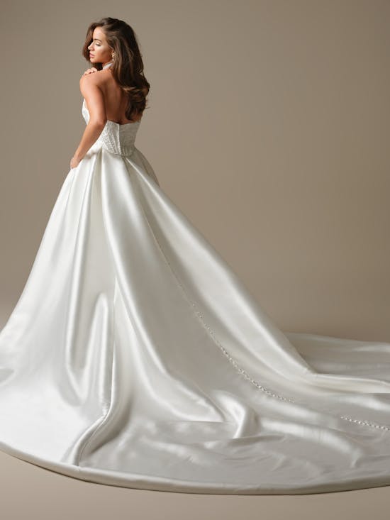 Maggie Sottero Wyntelle Fit and Flare Wedding Dress Alt55 IV002