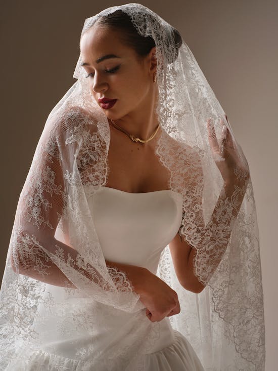 Sottero and Midgley Tokyo Fit and Flare Wedding Dress Alt56 DW002