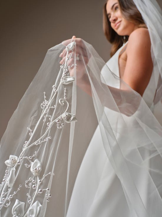 Maggie Sottero Lawrence Veil Accessory Alt201 IV002