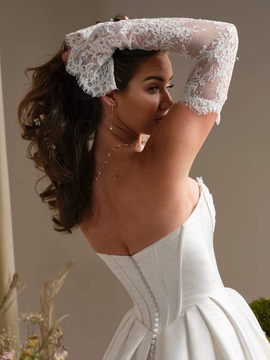 Rebecca Ingram Zorina Sleeves Accessory Alt202 IV002