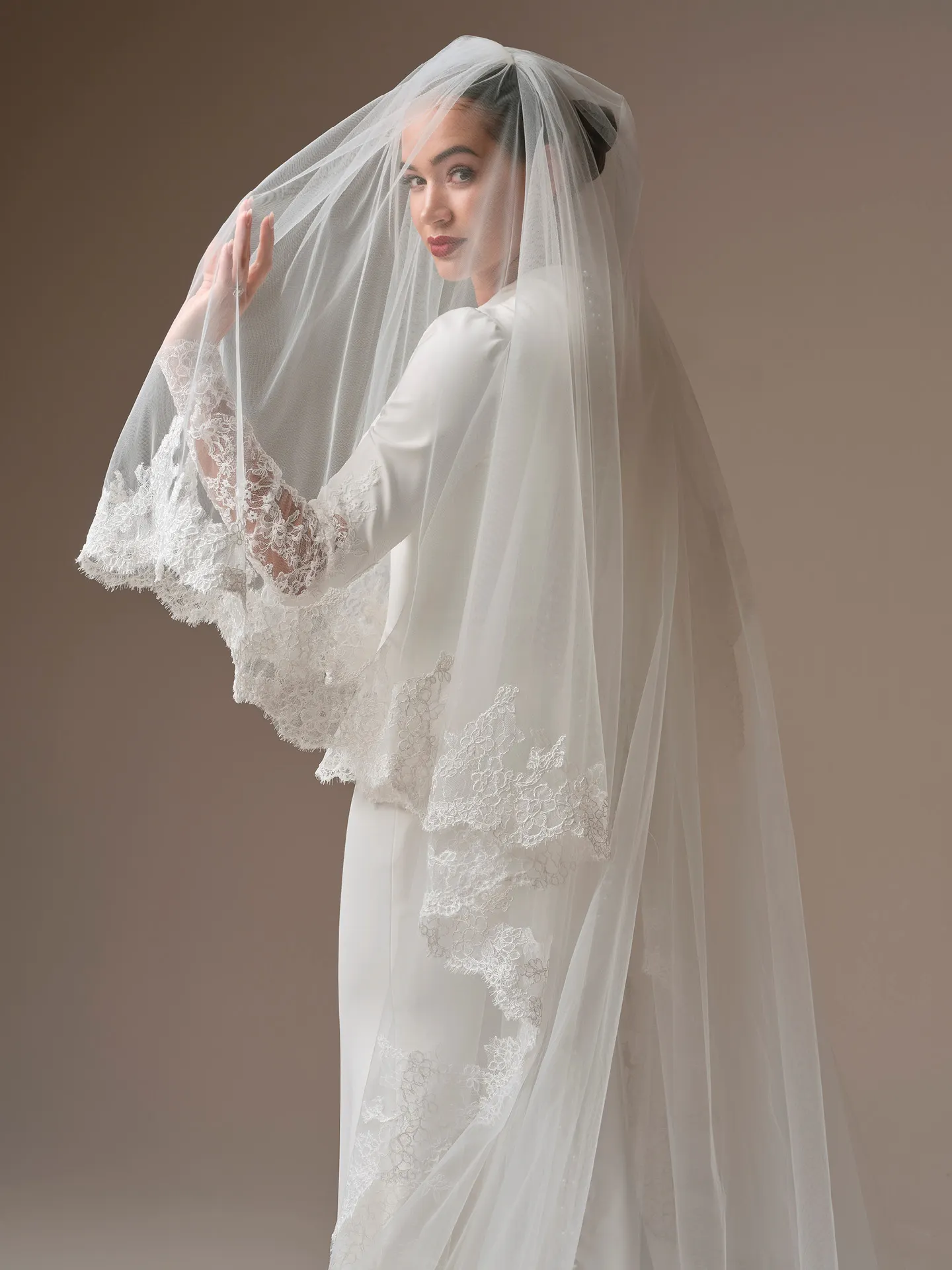 Sottero and Midgley Lovai Royal Veil with Chantilly lace, side view.