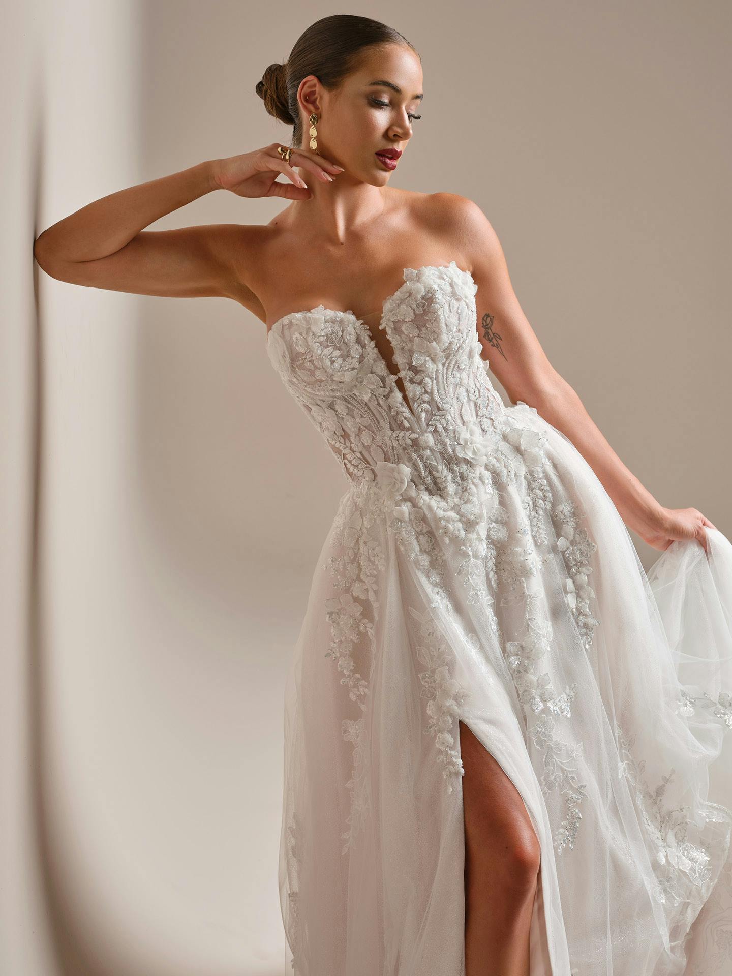 Sottero and Midgley Twilight Lane A line Wedding Dress 26SS470A01 Alt50 IV244