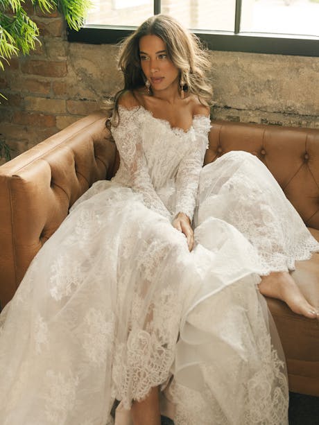 Maggie Sottero Kitaro Ballgown Wedding Dress 26MB385A01 PROMO10 IV052