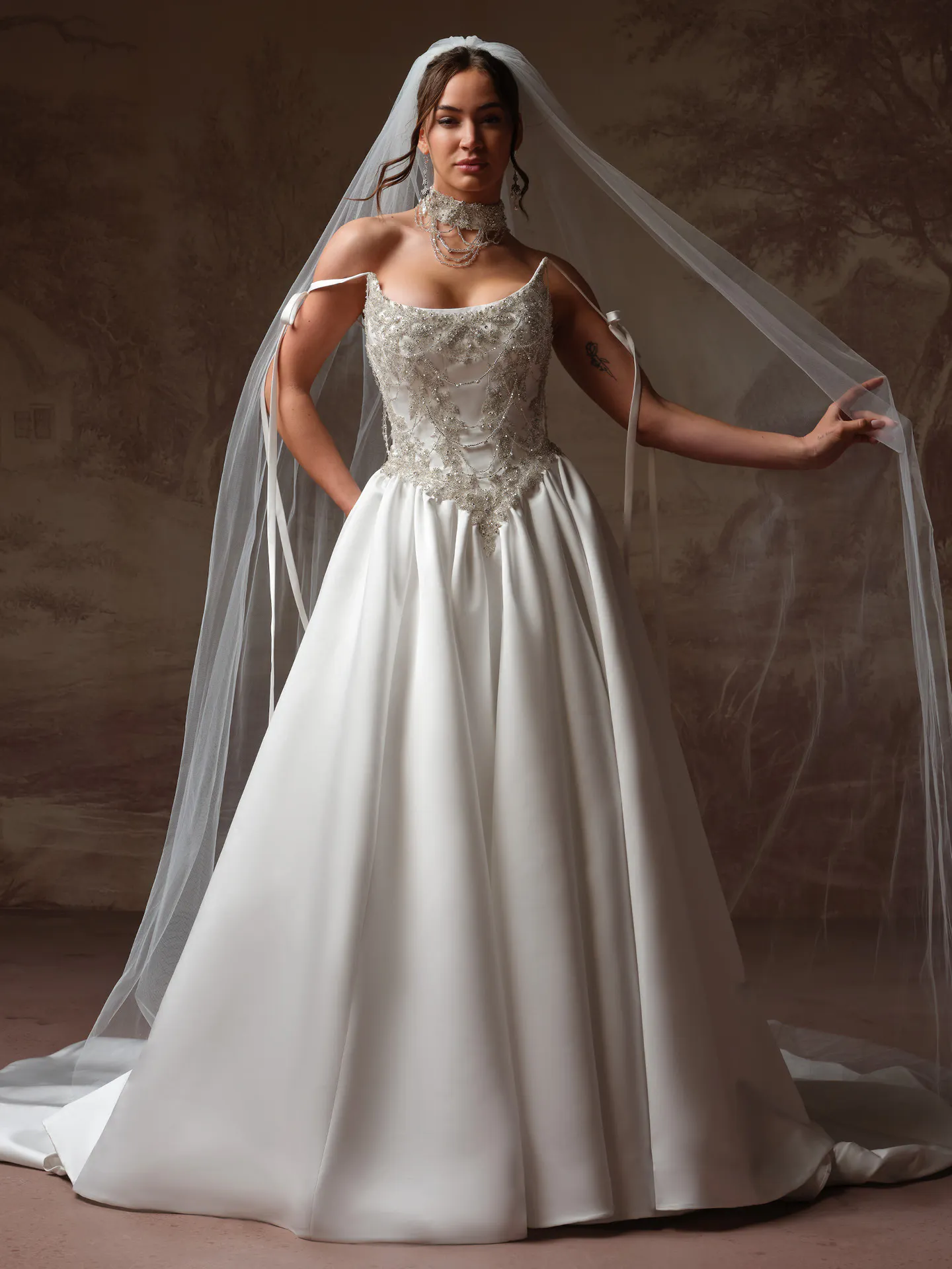 Maggie Sottero Veil Accessory - Plain Tulle 001 accessory, front view.