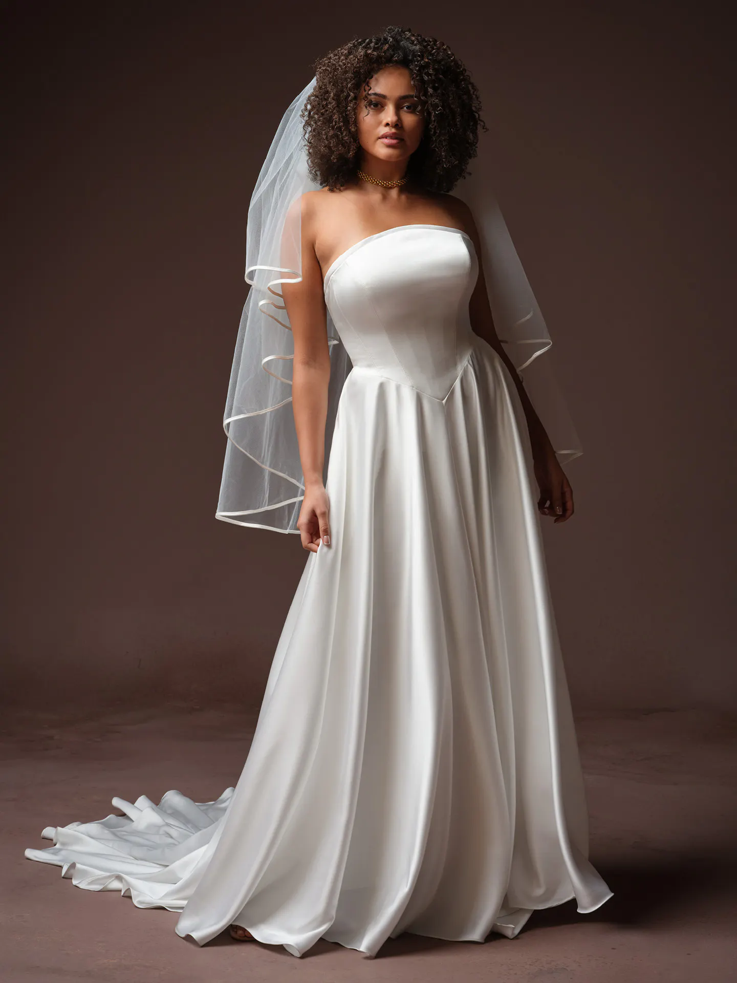 Maggie Sottero Veil Accessory - 1/4" Satin Ribbon Edge 006 accessory, front view.