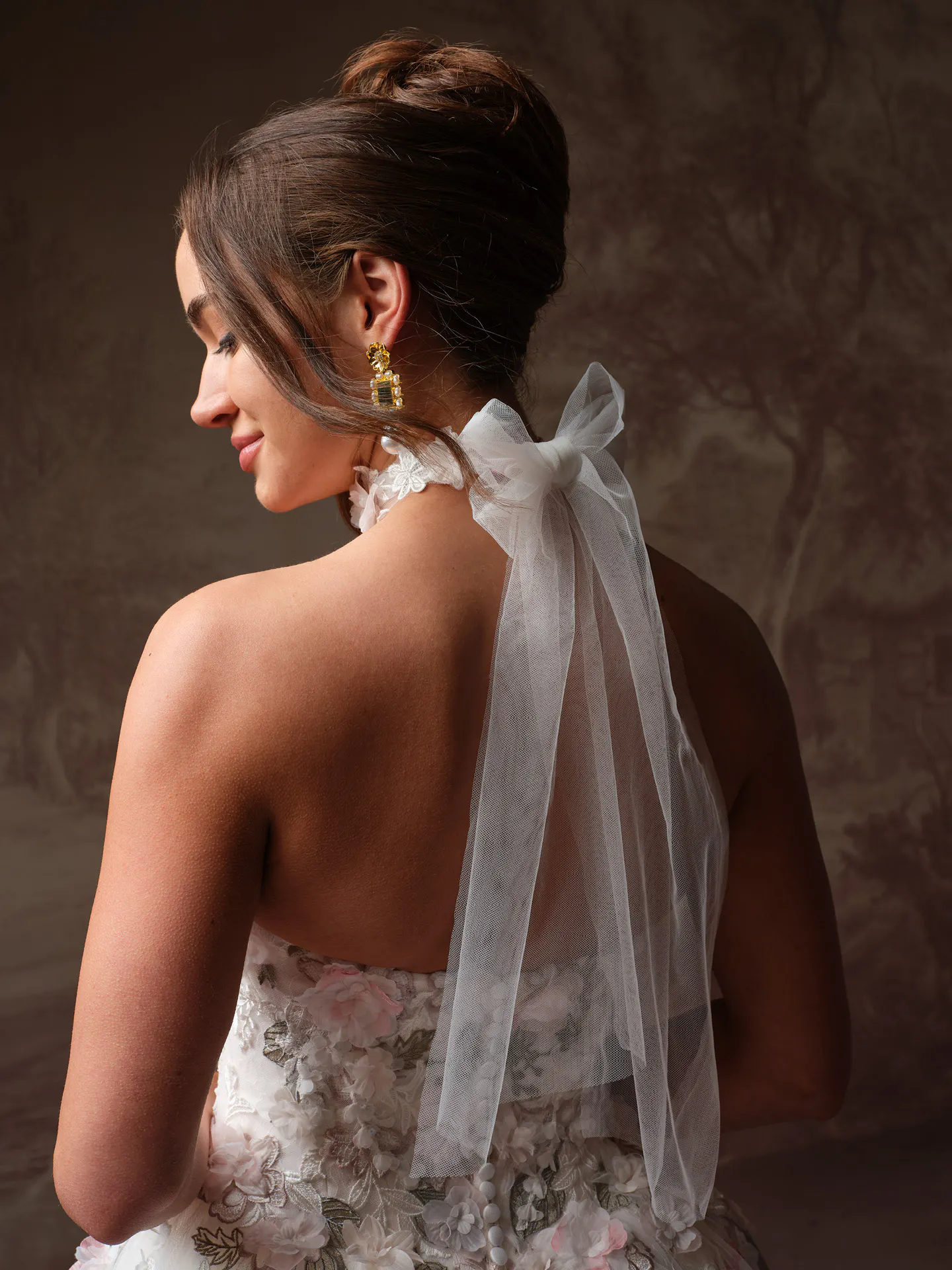 Maggie Sottero Benton detachable choker, front view.
