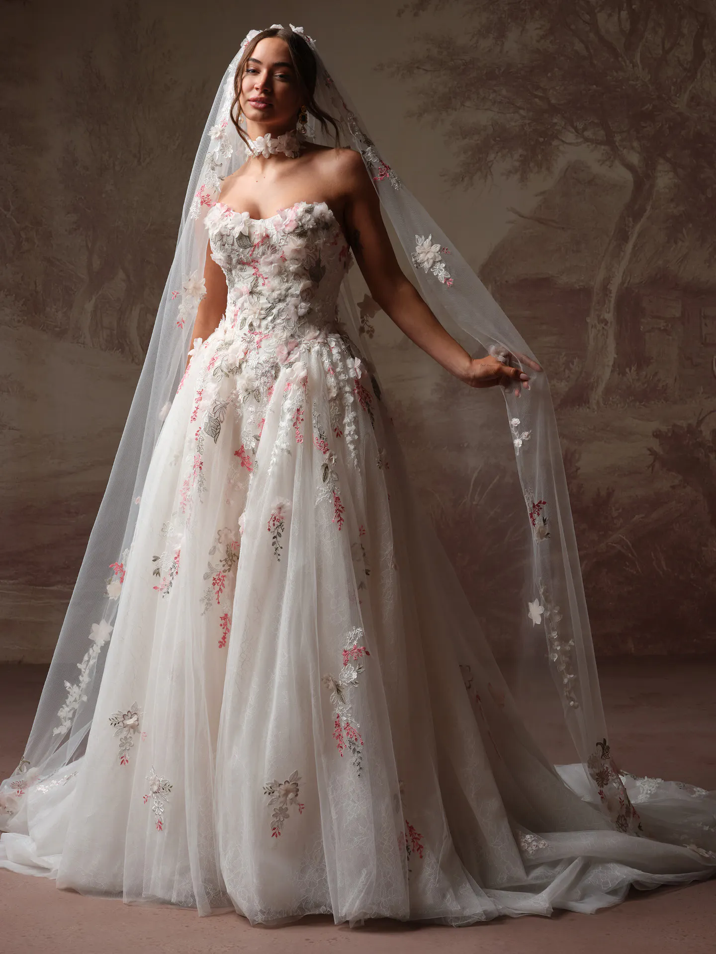 Maggie Sottero Benton veil, front view.