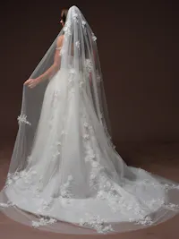 Nature-inspired 3-D flower overlace wedding veil
