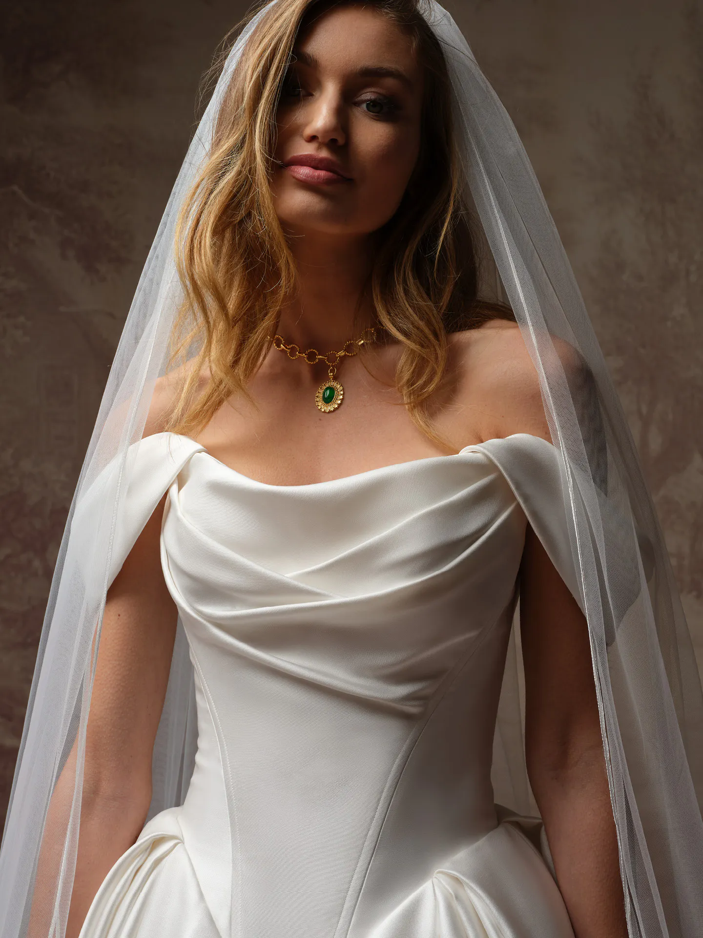 Maggie Sottero Fiorita detachable cap sleeves, front view.