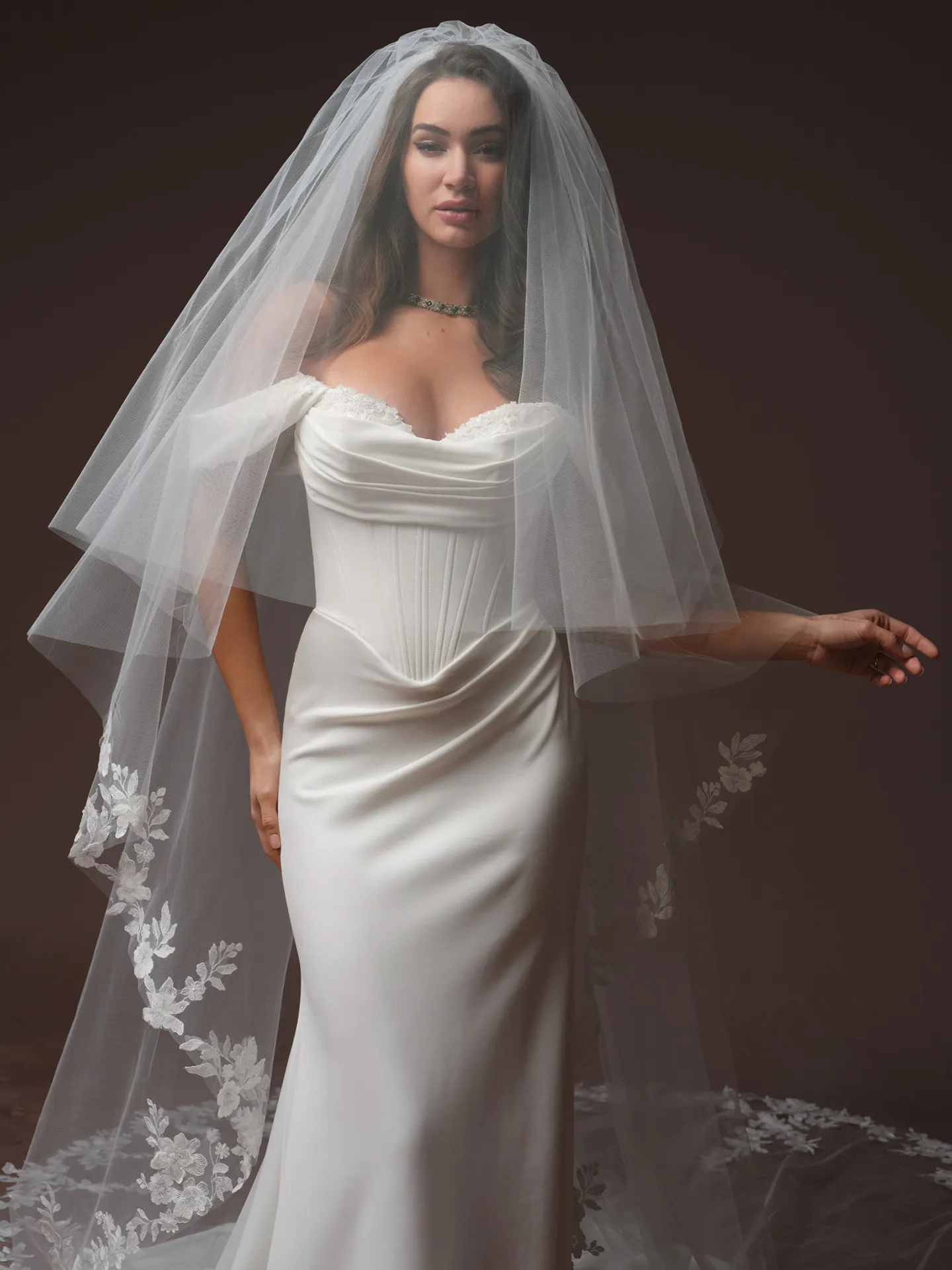 Maggie Sottero Justina veil, front view.