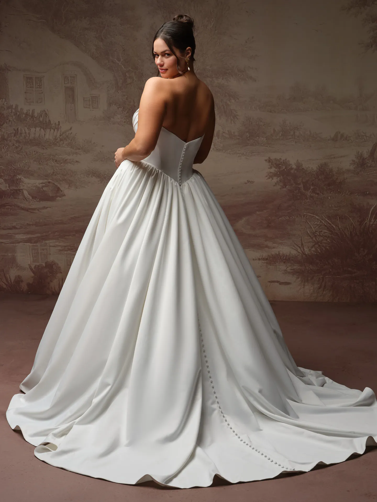 Rebecca Ingram Vanessa ballgown, back view.