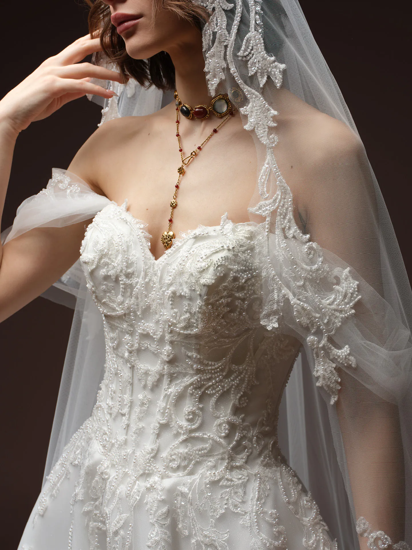 Sottero and Midgley Gwyneth veil, front view.
