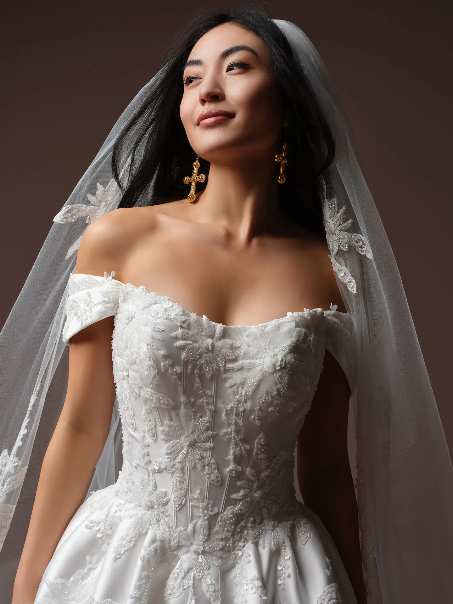 Sottero and Midgley Lucinde detachable cap sleeves, front view.