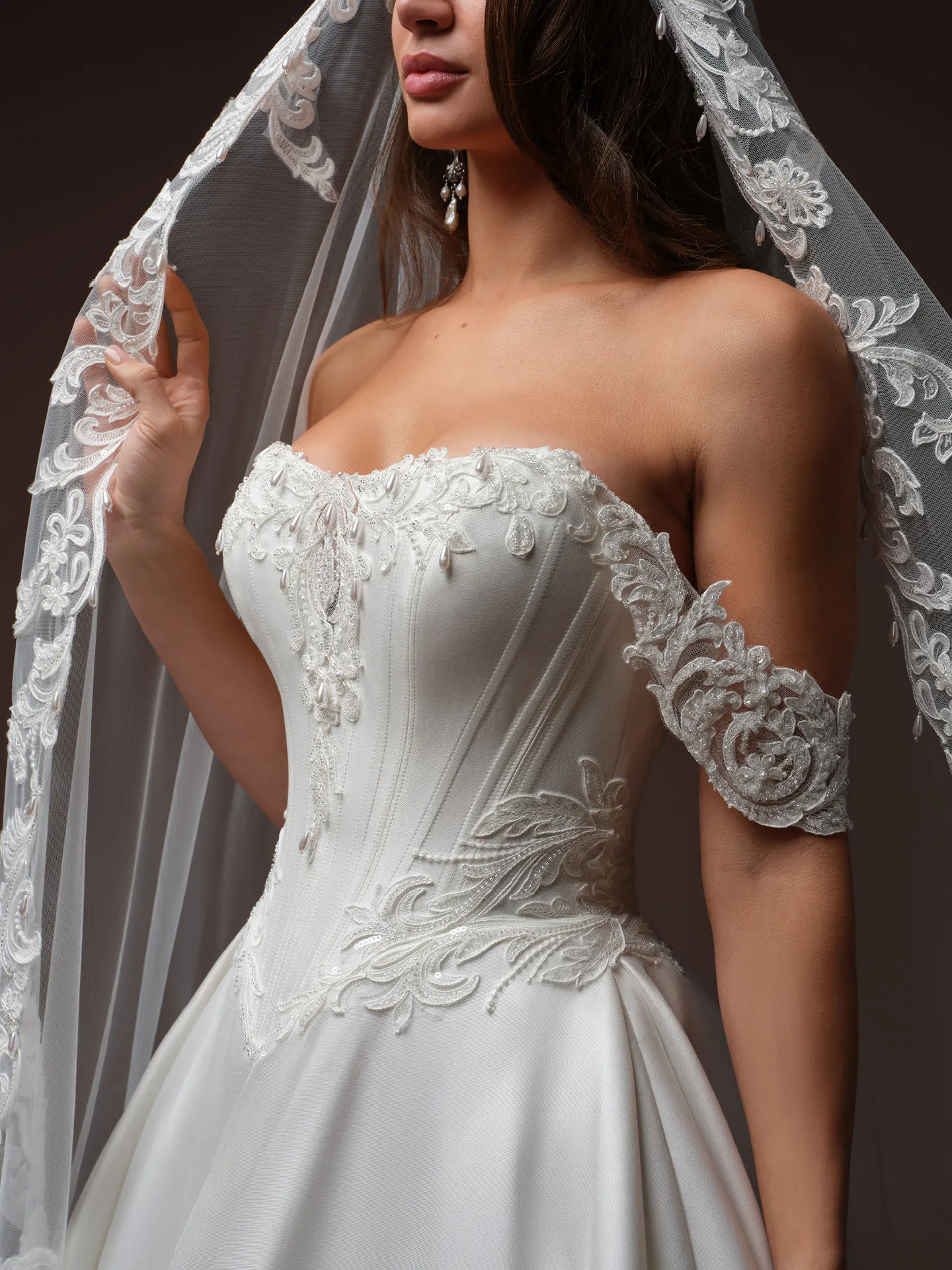 Sottero and Midgley Sandrine veil, front view.