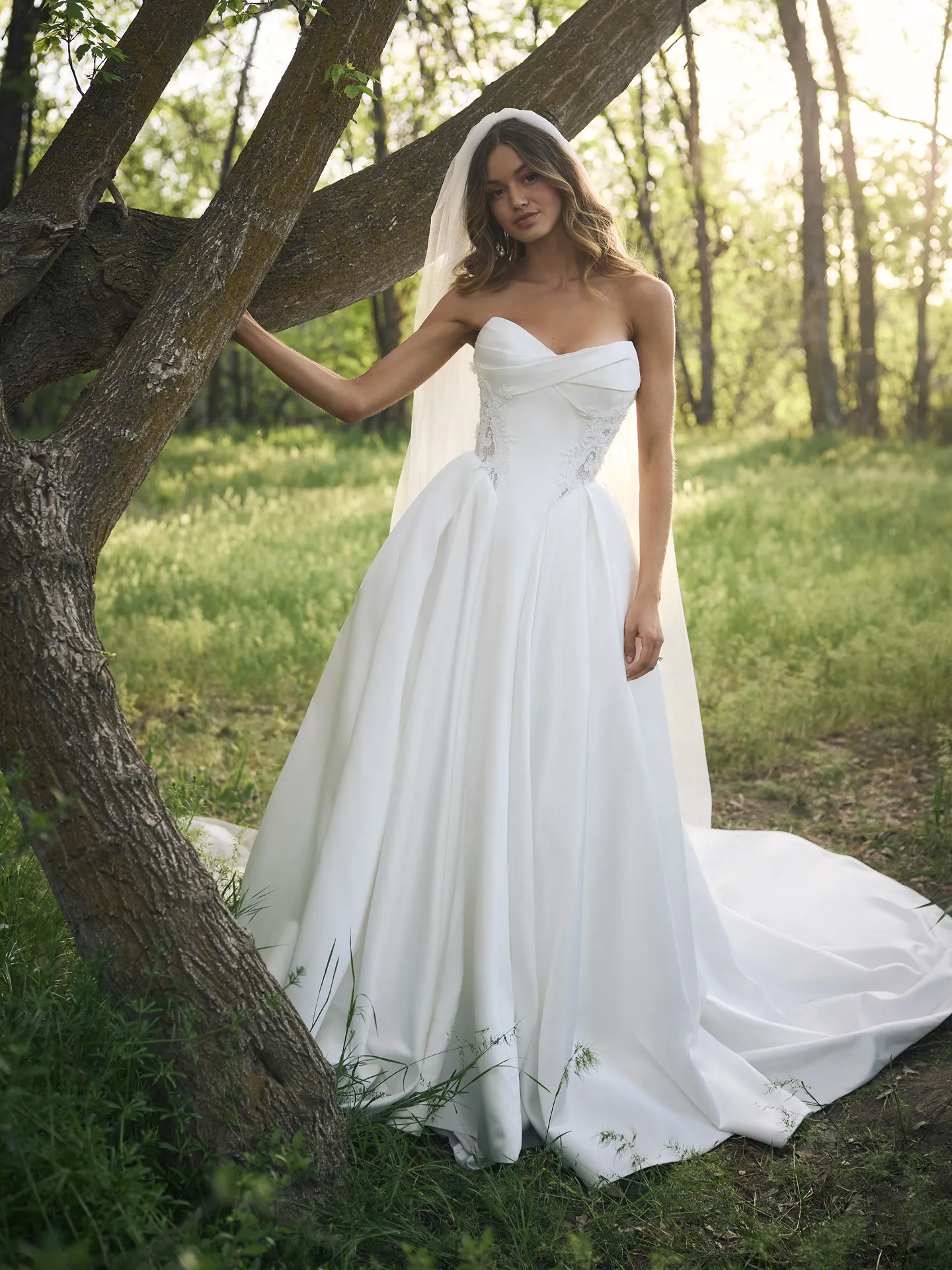 Rebecca Ingram Gigi Ballgown Wedding Dress F6RB120A01 PROMO5 IV002