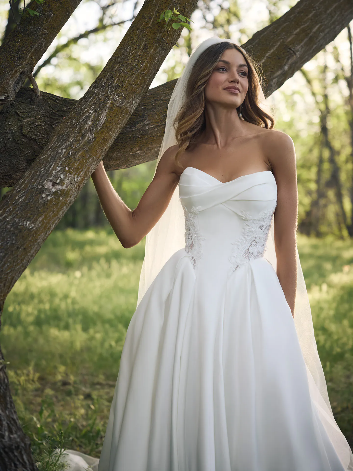 Rebecca Ingram Gigi Ballgown Wedding Dress F6RB120A01 PROMO7 IV002