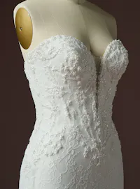 BellevueRoyale F6MB067 Bodice Lined front Bodice