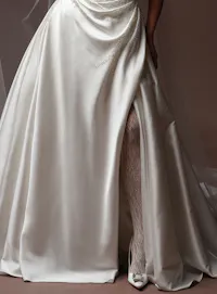 Rumi F6SS023 Skirt Slit