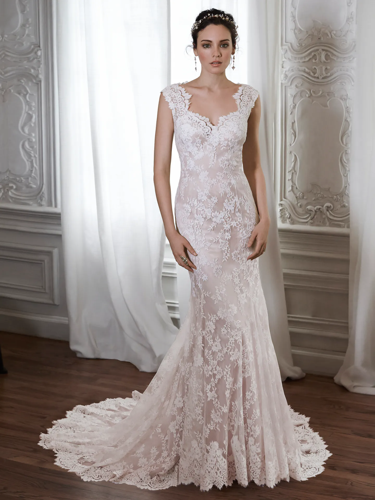 Maggie Sottero Wedding Dress Londyn 5MC013 front
