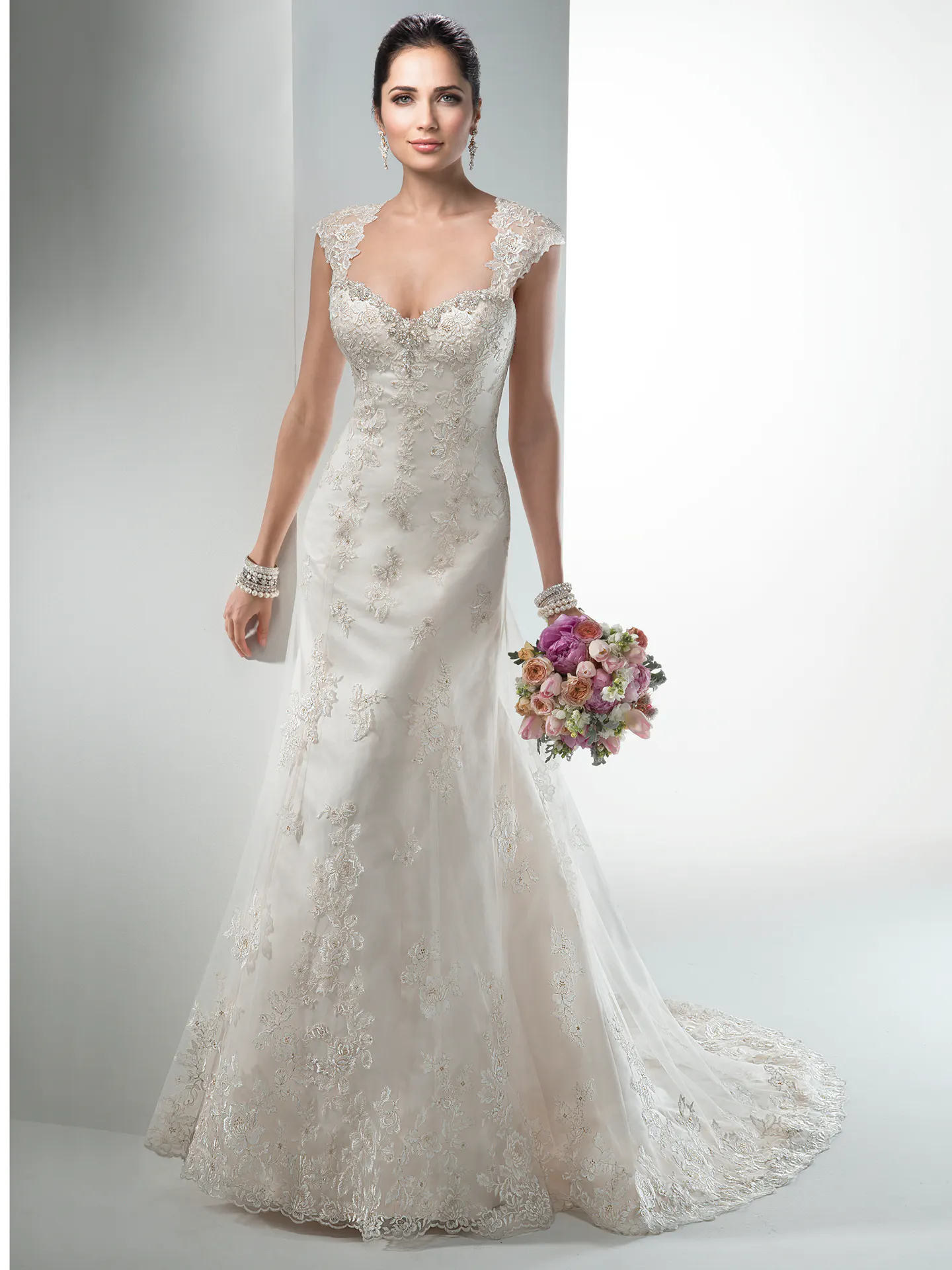 Maggie Sottero Wedding Dress Bethany 4MC025 alt2