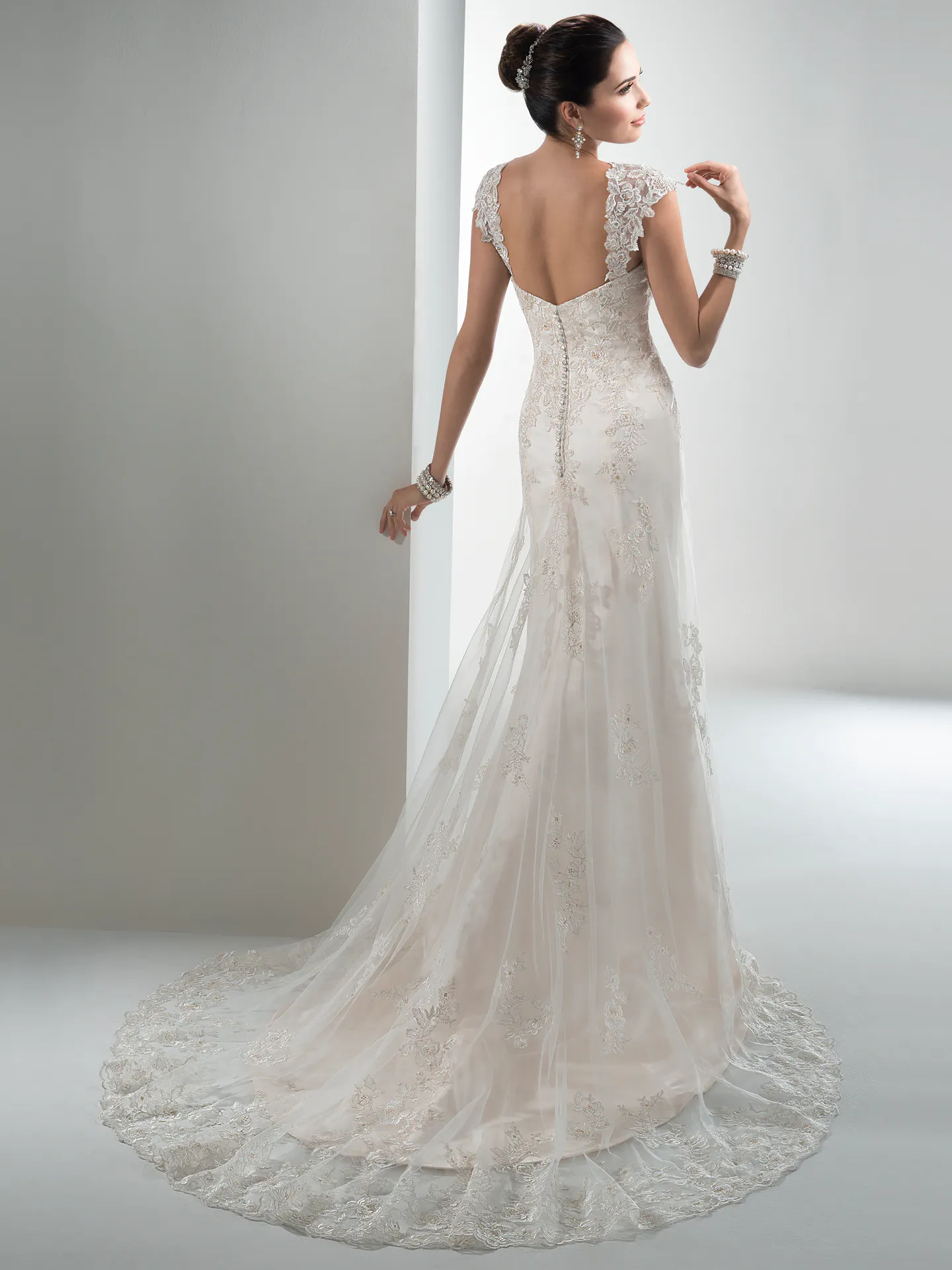 Maggie Sottero Wedding Dress Bethany 4MC025 alt3