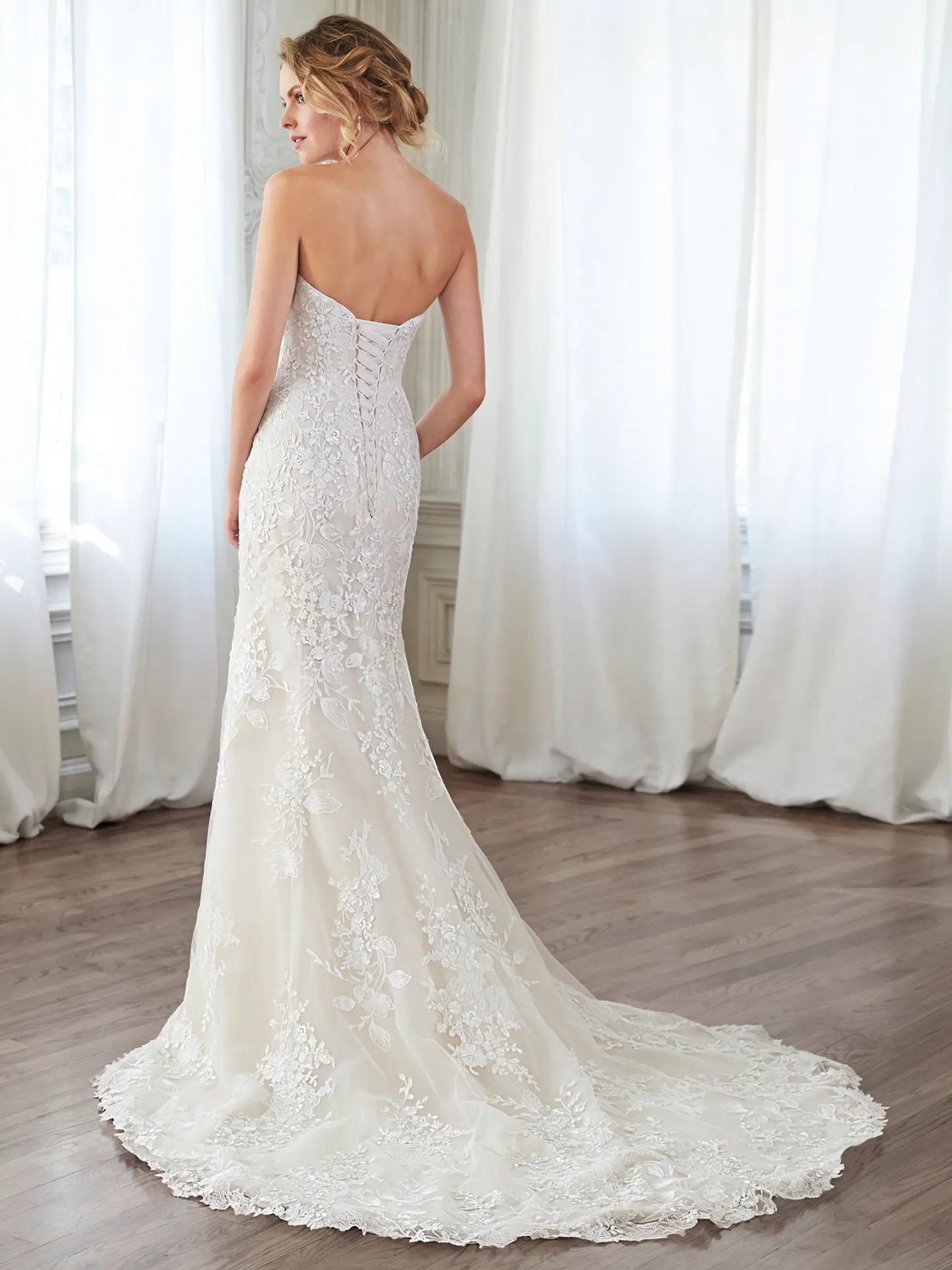 Maggie Sottero Wedding Dress Arlyn 5MS146LU back