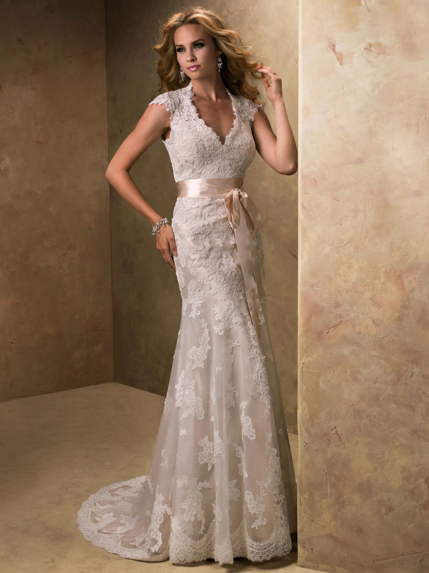 Maggie Sottero Wedding Dress Bronwyn 12623 alt1