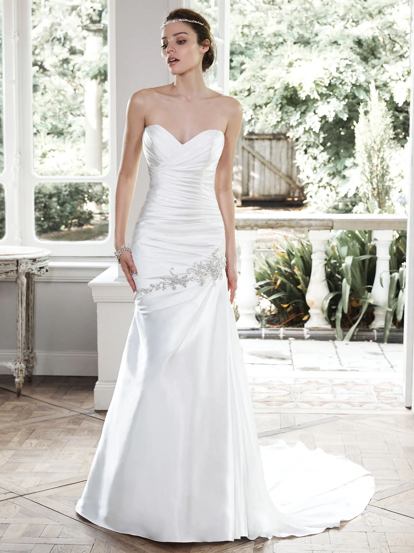 Maggie Sottero Wedding Dress Bobbi 5MW707 front